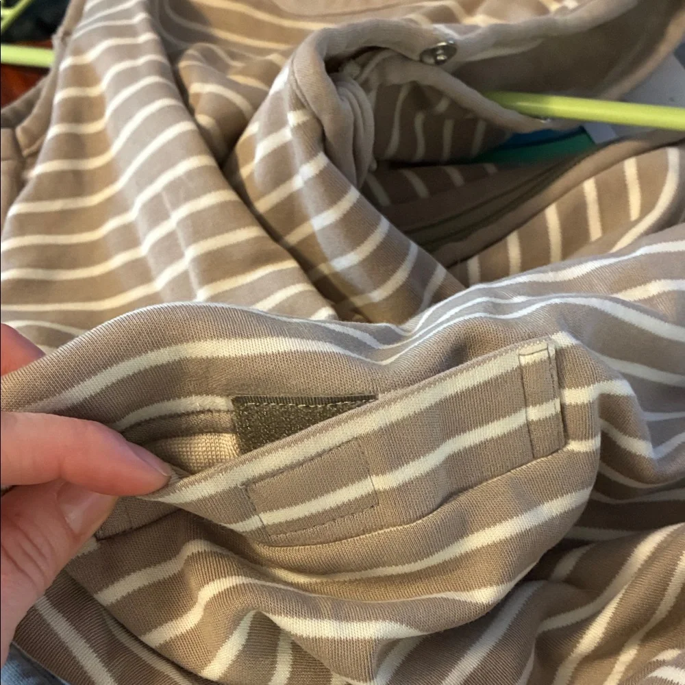 Woombie Striped Sleeveless Baby Sleep Sack - Gray - Picture 6 of 12